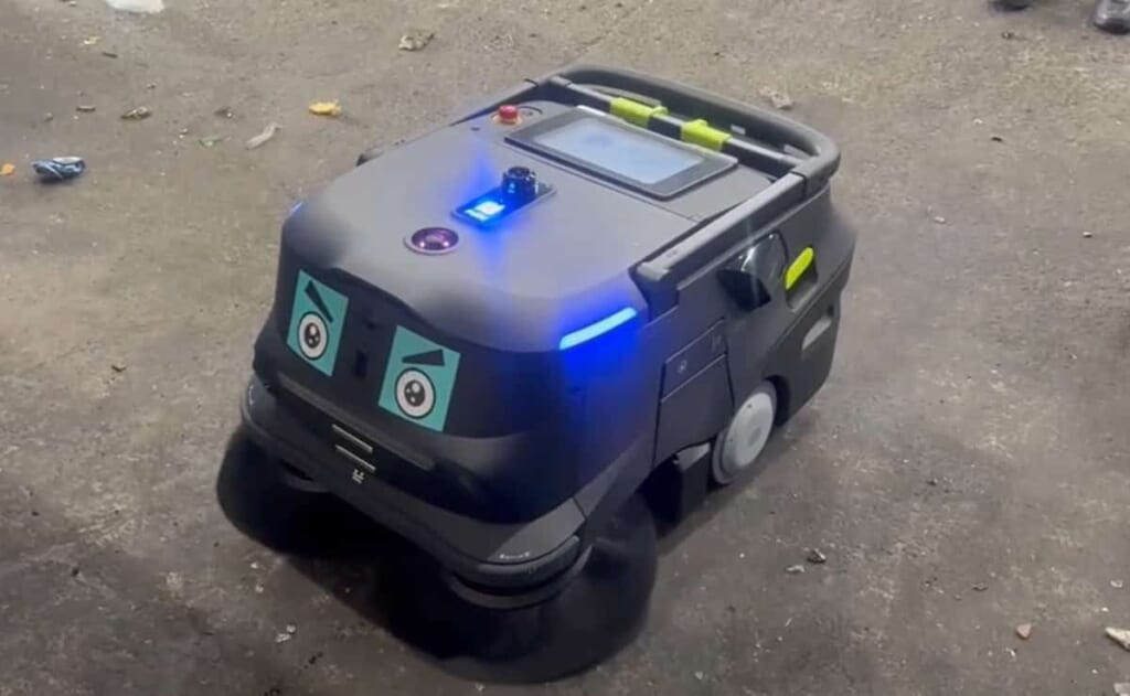 AI搭載自律走行清掃ロボット「PUDU MT1」