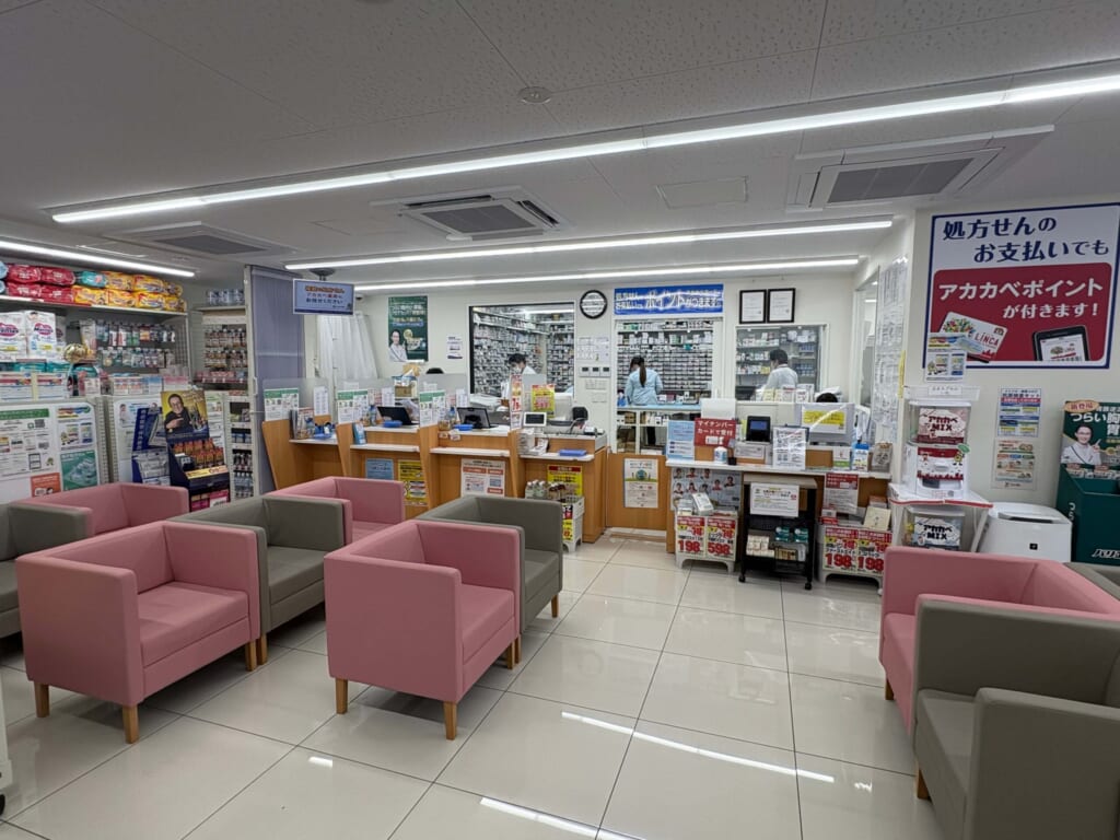 株式会社アカカベ